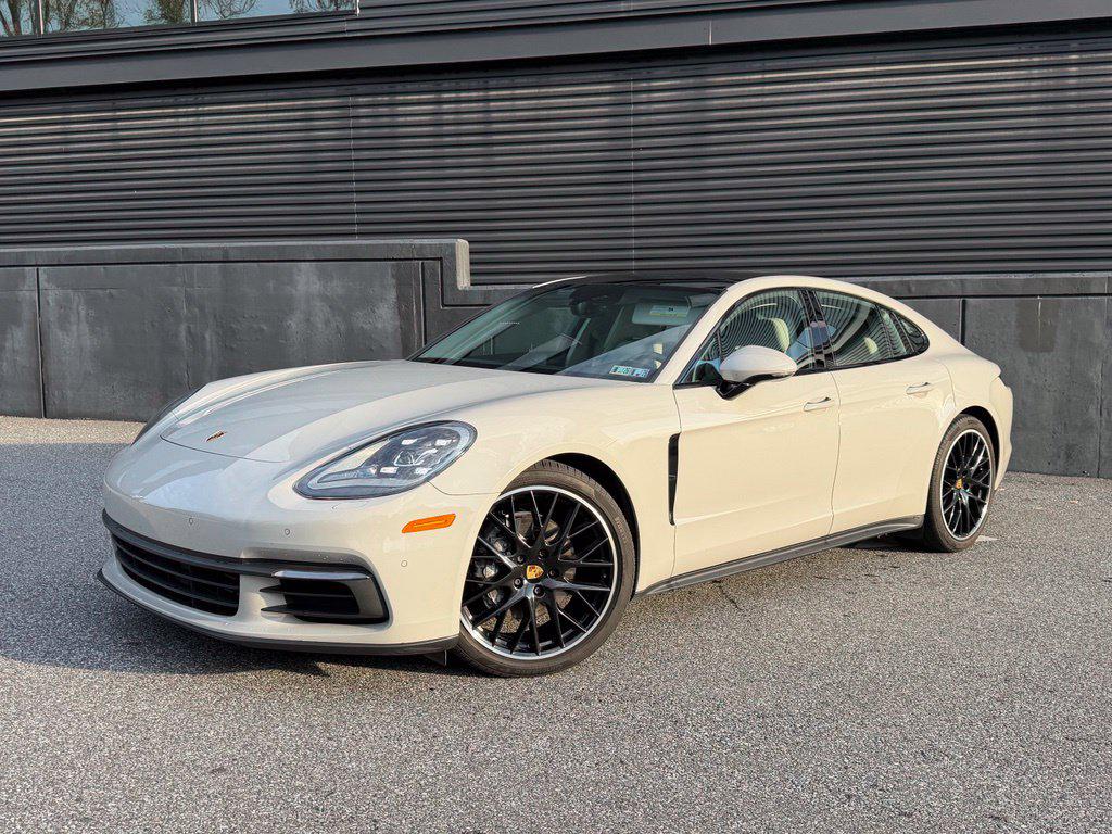 2018 Porsche Panamera