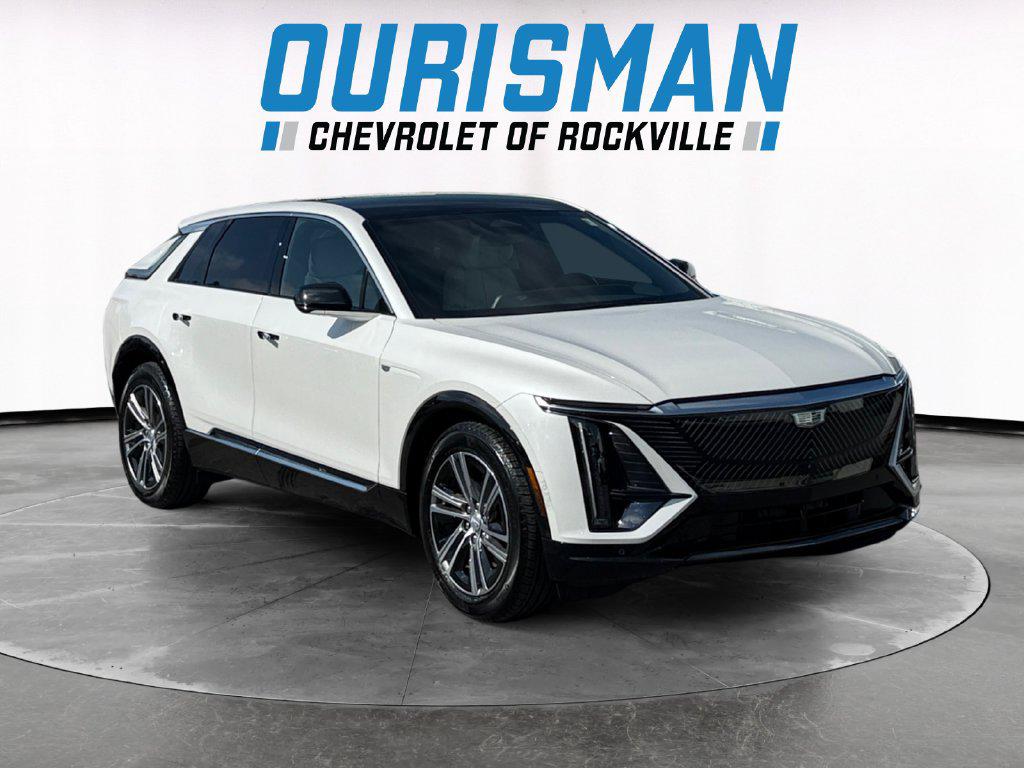 /2024 Cadillac LYRIQ