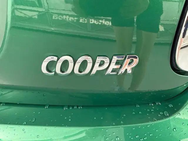 2022 MINI Hardtop Cooper