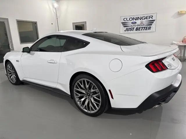 2026 Ford Mustang GT Premium Fastback