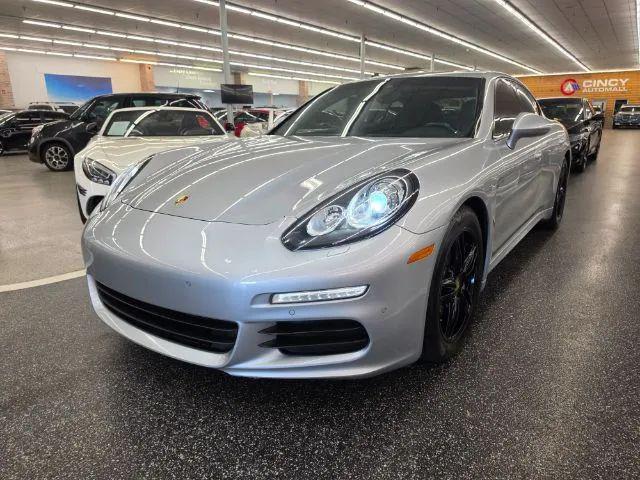 2015 Porsche Panamera 4