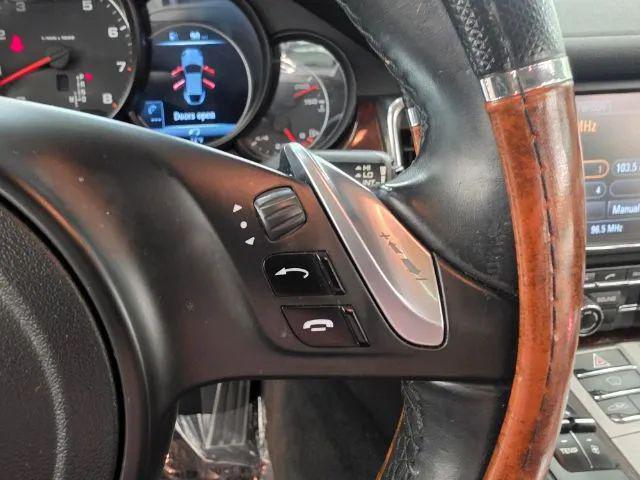 2015 Porsche Panamera 4
