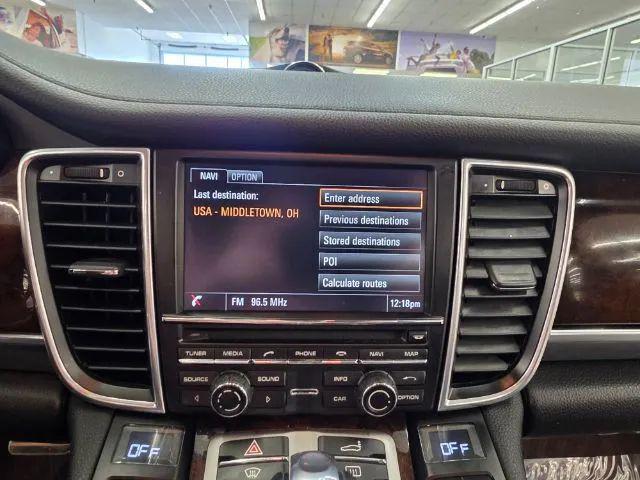 2015 Porsche Panamera 4