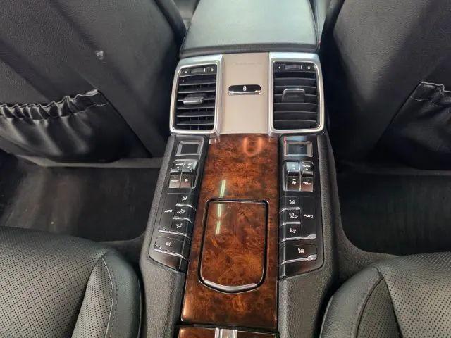 2015 Porsche Panamera 4