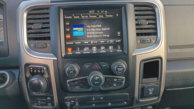 2017 Ram 1500 SLT