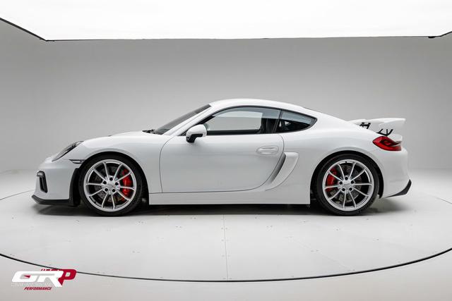 2016 Porsche Cayman GT4