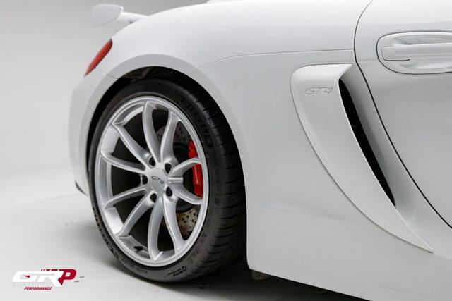 2016 Porsche Cayman GT4