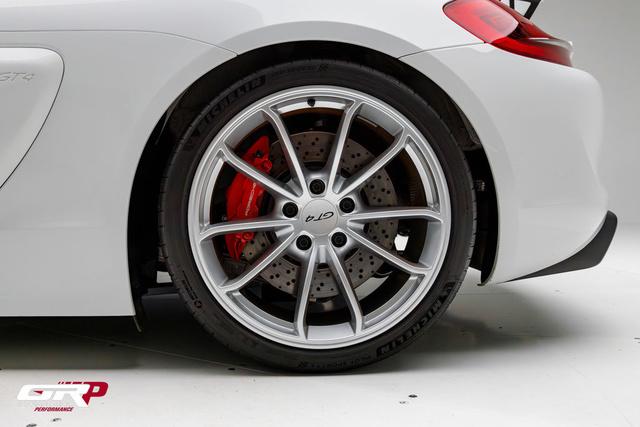 2016 Porsche Cayman GT4