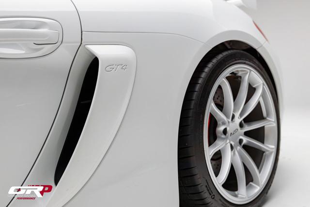2016 Porsche Cayman GT4