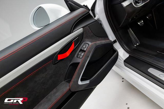 2016 Porsche Cayman GT4