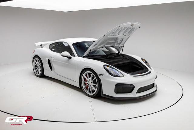 2016 Porsche Cayman GT4