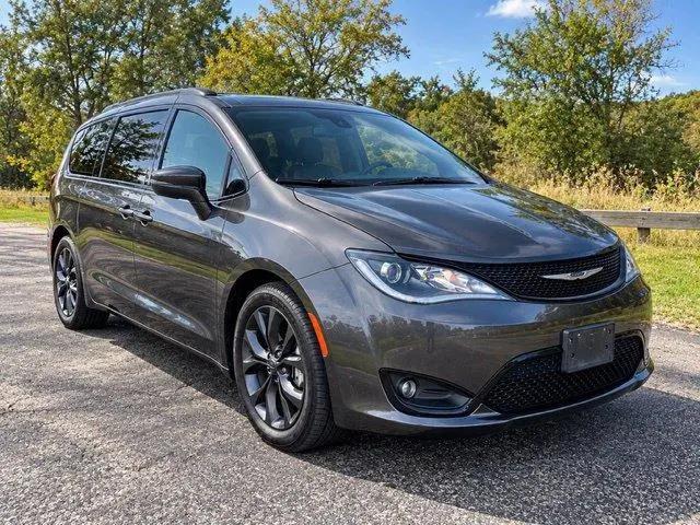 2019 Chrysler Pacifica Touring Plus for sale near Xenia, OH
