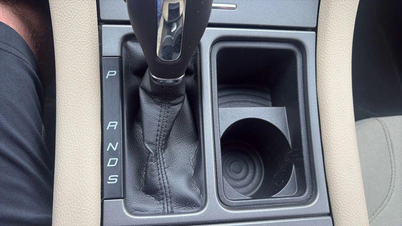 2017 Ford Taurus SE