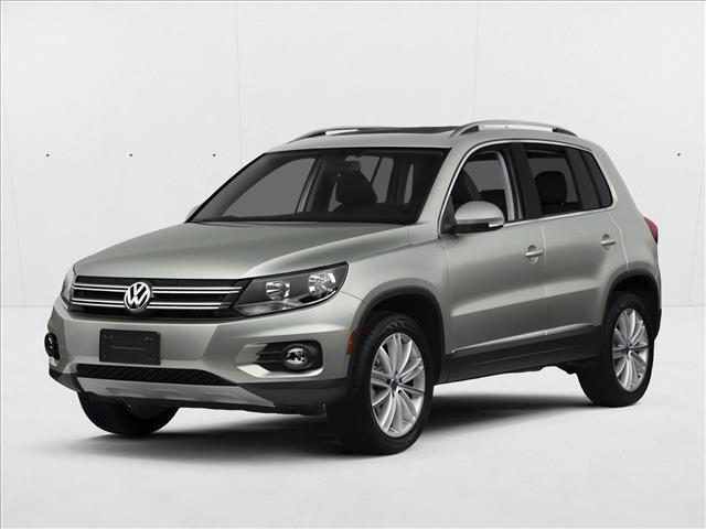 2014 Volkswagen Tiguan SE for sale in Valencia, CA