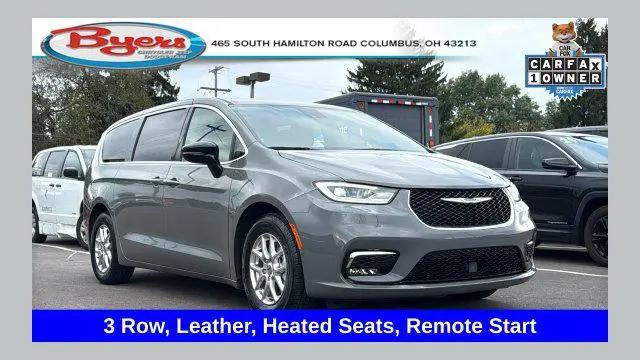 2025 Chrysler Pacifica Select for sale near Columbus, OH