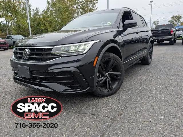 2023 Volkswagen Tiguan 2.0T SE R-Line Black for sale in Dunkirk, NY