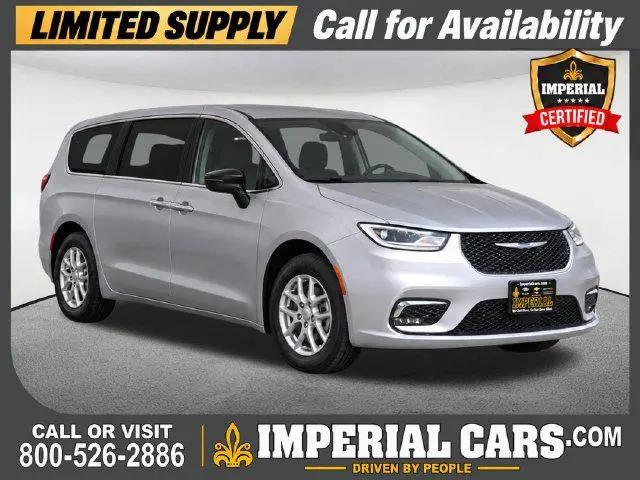 2026 Chrysler Pacifica Select for sale in Mendon, MA