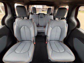 2027 Chrysler Pacifica Pinnacle
