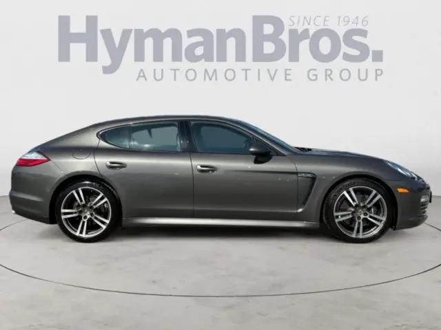 2013 Porsche Panamera 4