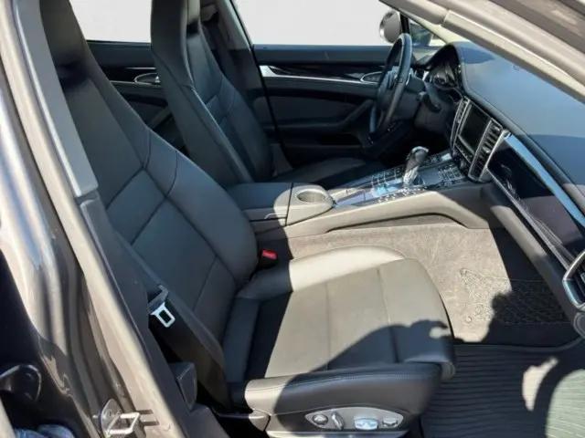 2013 Porsche Panamera 4