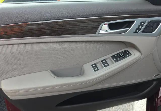 2016 Hyundai Genesis 3.8