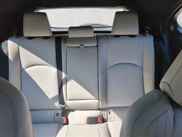 2025 Lexus 300 UX 300h