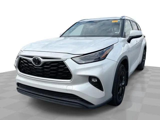 2022 Toyota Highlander XLE for sale in Columbus, OH