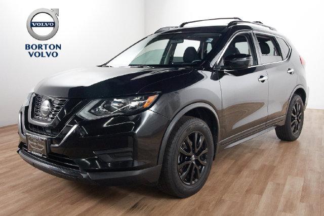 2018 Nissan Rogue SV for sale in Golden Valley, MN