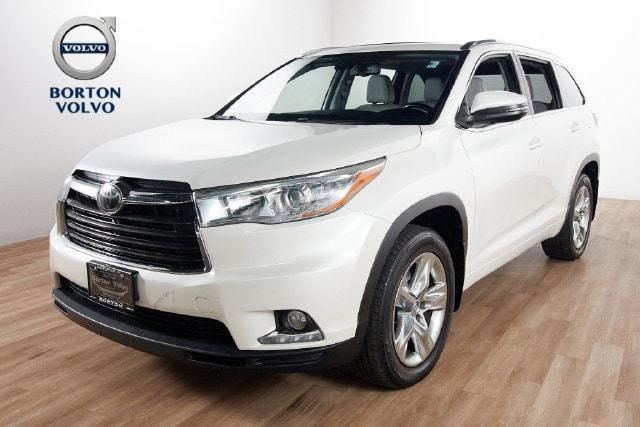 2015 Toyota Highlander Limited Platinum V6 for sale in Golden Valley, MN
