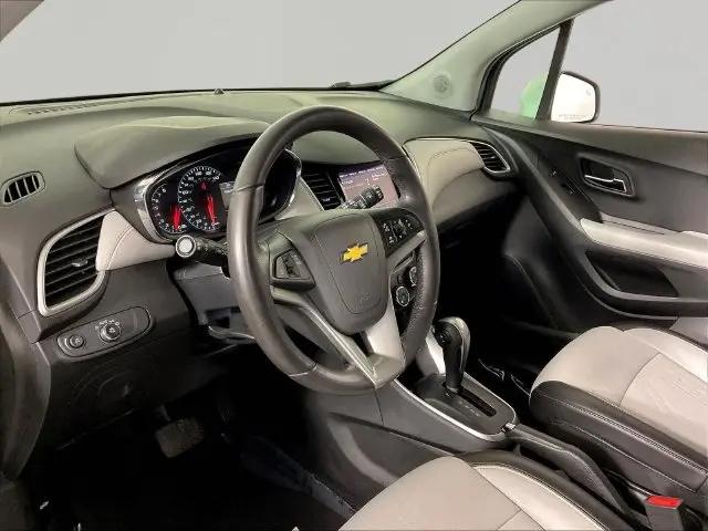 2021 Chevrolet Trax FWD LT