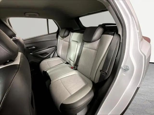2021 Chevrolet Trax FWD LT
