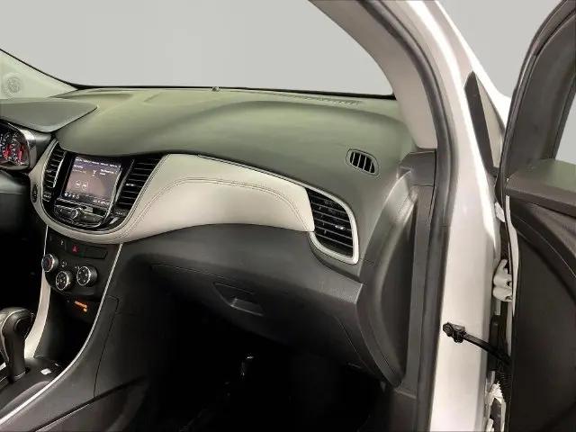 2021 Chevrolet Trax FWD LT