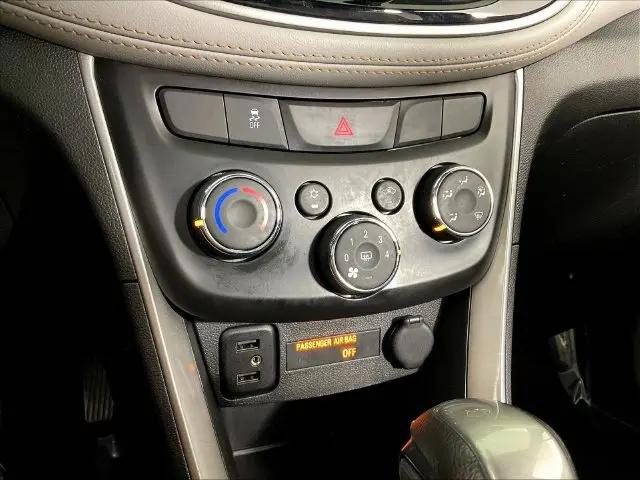 2021 Chevrolet Trax FWD LT