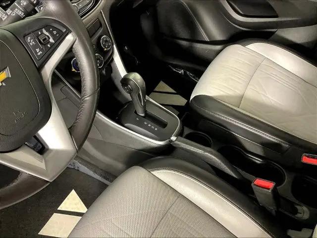2021 Chevrolet Trax FWD LT