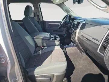 2017 Ram 1500 Big Horn Crew Cab 4x2 64 Box