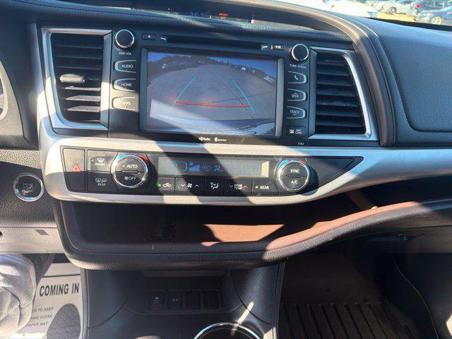 2014 Toyota Highlander XLE V6