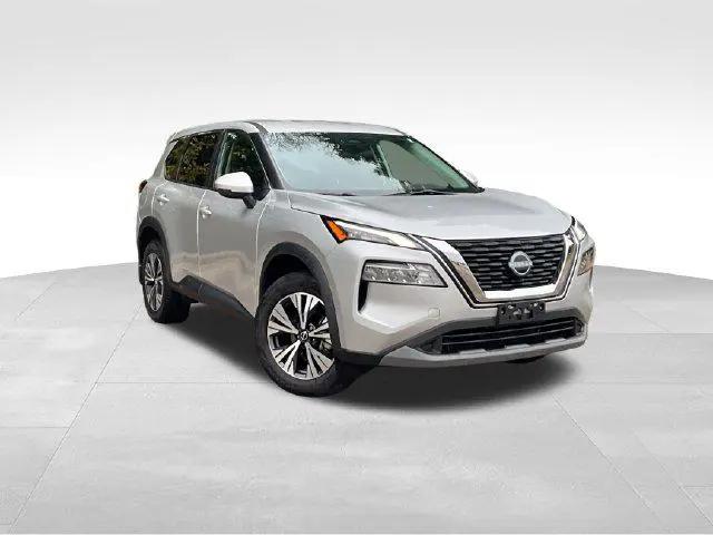 2022 Nissan Rogue SV FWD for sale in Des Moines, IA