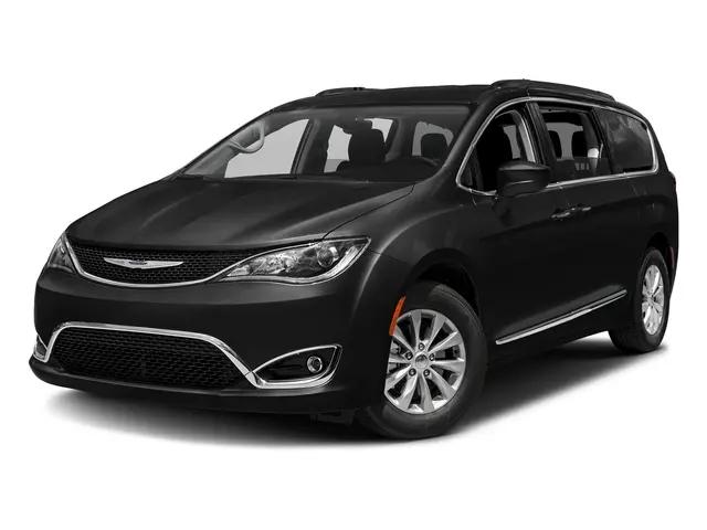 2017 Chrysler Pacifica Touring-L for sale in Des Moines, IA
