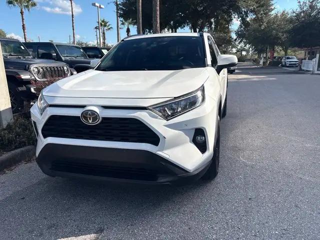 2019 Toyota RAV4 XLE