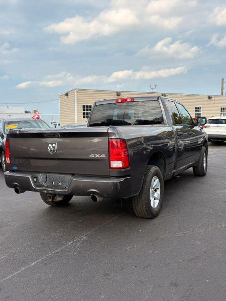 2018 Ram 1500 Express Quad Cab 4x4 64 Box