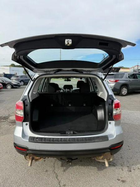 2016 Subaru Forester 2.5i