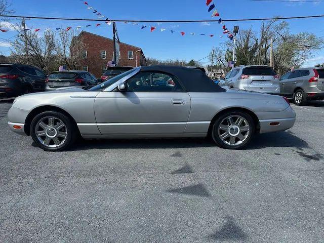 2005 Ford Thunderbird Deluxe