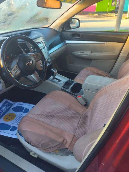 2011 Subaru Outback 2.5i Premium