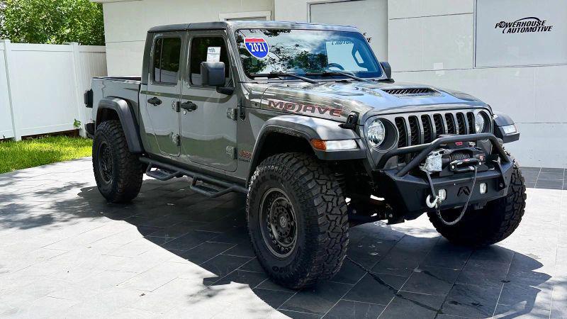 2021 Jeep Gladiator Sport