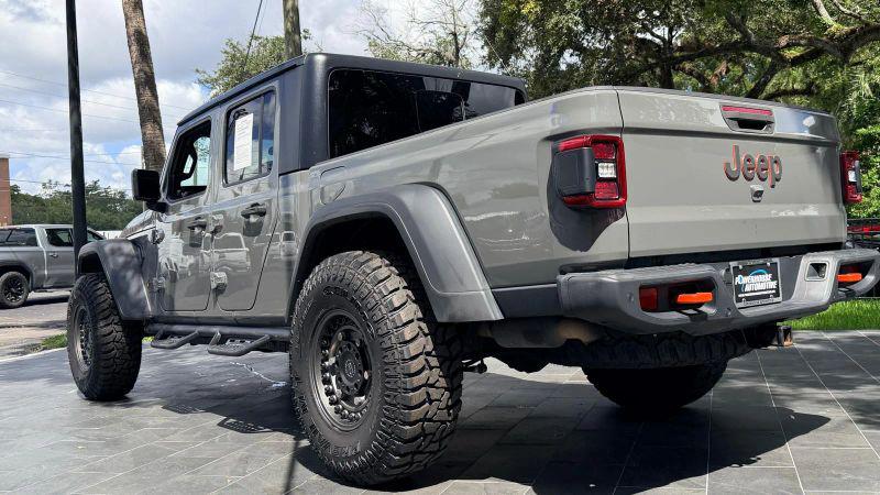 2021 Jeep Gladiator Sport