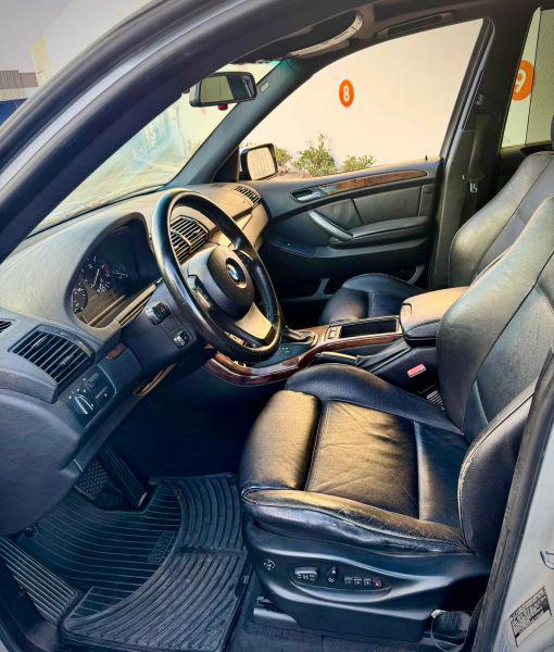 2005 BMW X5 4.4i