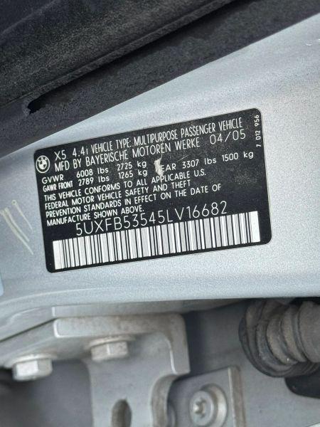 2005 BMW X5 4.4i