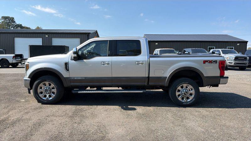 2019 Ford F-350 LARIAT