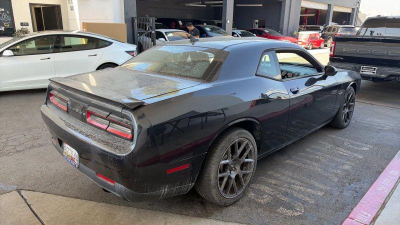2017 Dodge Challenger R/T