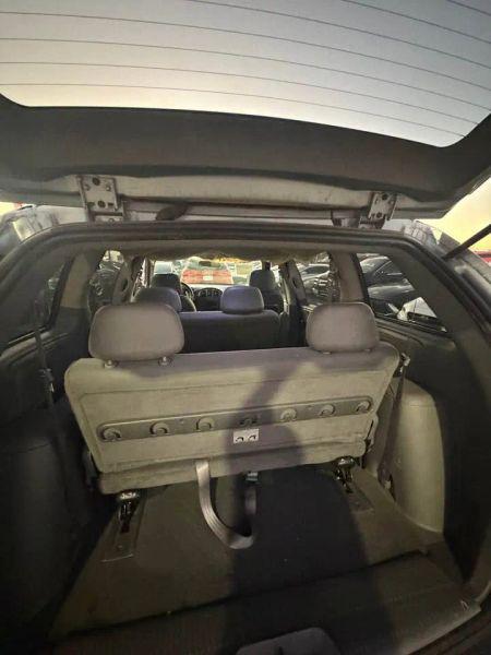 2006 Dodge Caravan SE